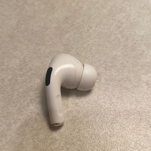 Apple AirPod Pro (right)